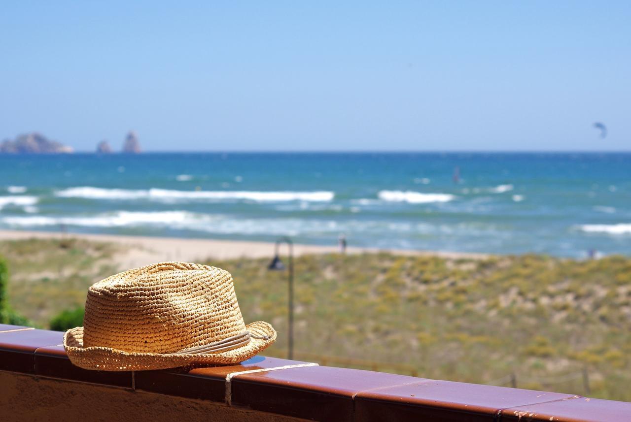 Apartaments Beach & Golf Resort بالس المظهر الخارجي الصورة